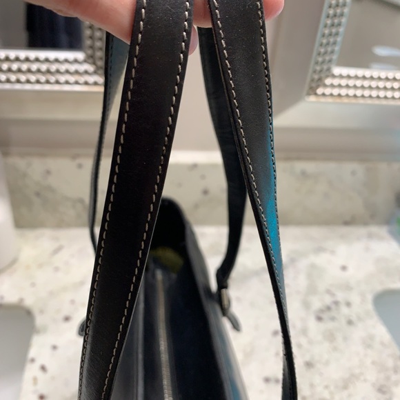 Versace black leather handbag with with logo stitching. - Picture 4 of 7